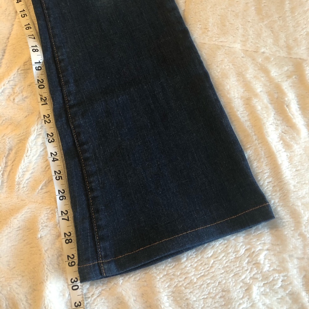 True Religion boot cut jeans - Picture 3 of 8